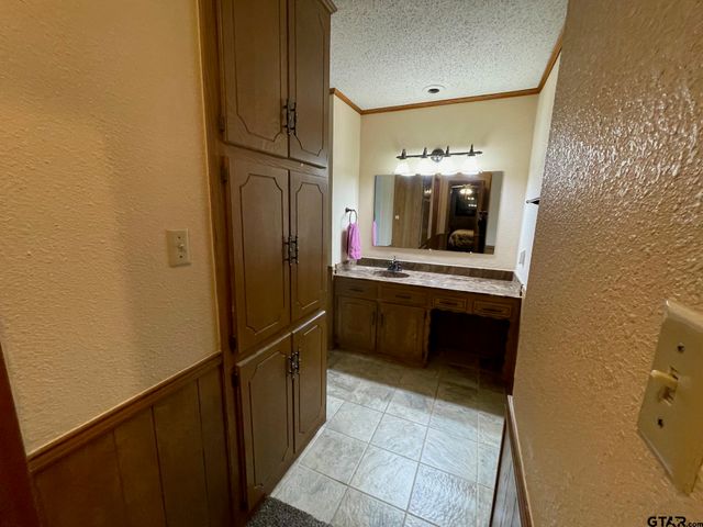 1203 CR 1127, Daingerfield, TX 75638