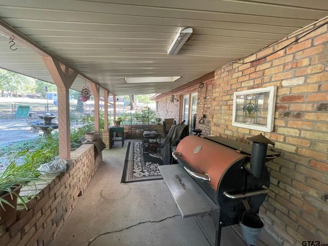 1203 CR 1127, Daingerfield, TX 75638