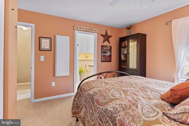 1606 GEORGETOWN RD, Middletown, PA 17057