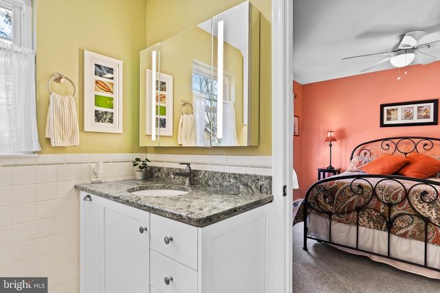 1606 GEORGETOWN RD, Middletown, PA 17057