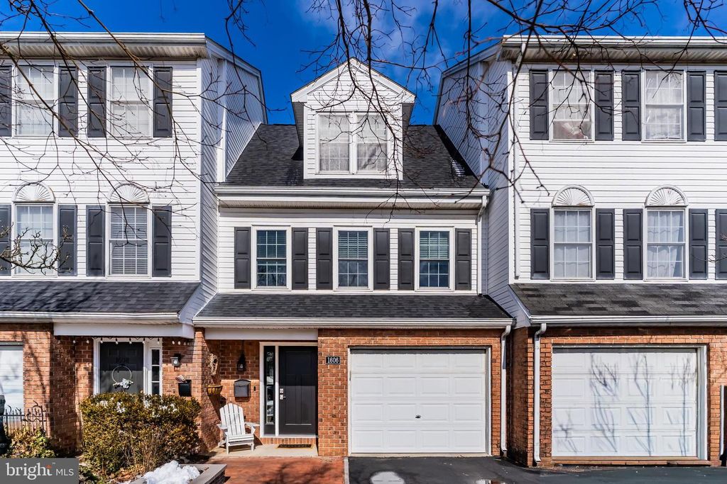 1606 GEORGETOWN RD, Middletown, PA 17057