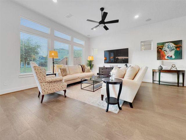 3107 Somerset Levens Lane, Houston, TX 77055