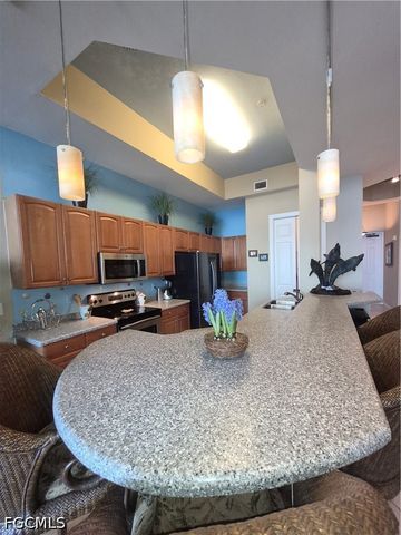 2797 First ST 2002, Fort Myers, FL 33916