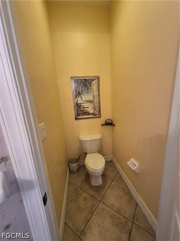 2797 First ST 2002, Fort Myers, FL 33916