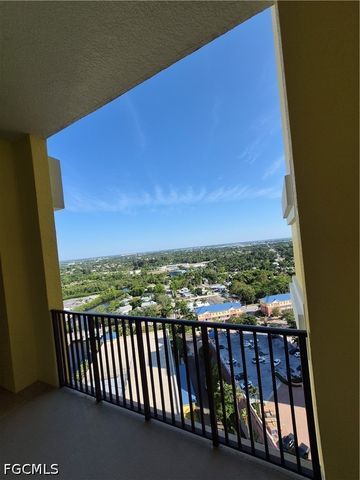 2797 First ST 2002, Fort Myers, FL 33916