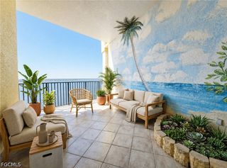 2797 First ST 2002, Fort Myers, FL 33916