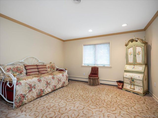 11 Bartlett Road, Monsey, NY 10952