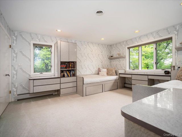 11 Bartlett Road, Monsey, NY 10952