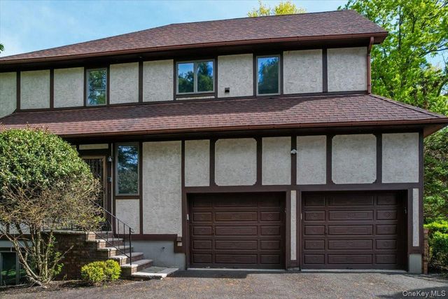 11 Bartlett Road, Monsey, NY 10952