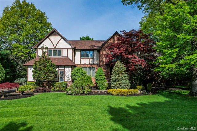 11 Bartlett Road, Monsey, NY 10952
