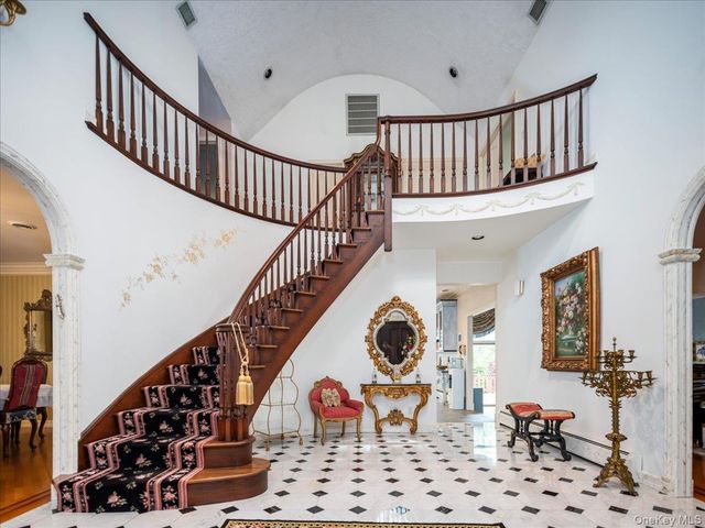 11 Bartlett Road, Monsey, NY 10952