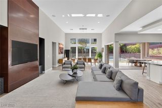 10241 Kirkwood Gaps Avenue, Las Vegas, NV 89135