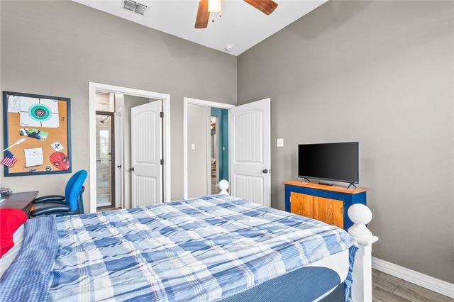 8206 Grand Canyon St, Corpus Christi, TX 78414