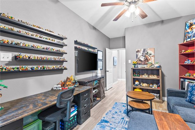 8206 Grand Canyon St, Corpus Christi, TX 78414