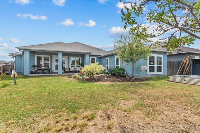 8206 Grand Canyon St, Corpus Christi, TX 78414
