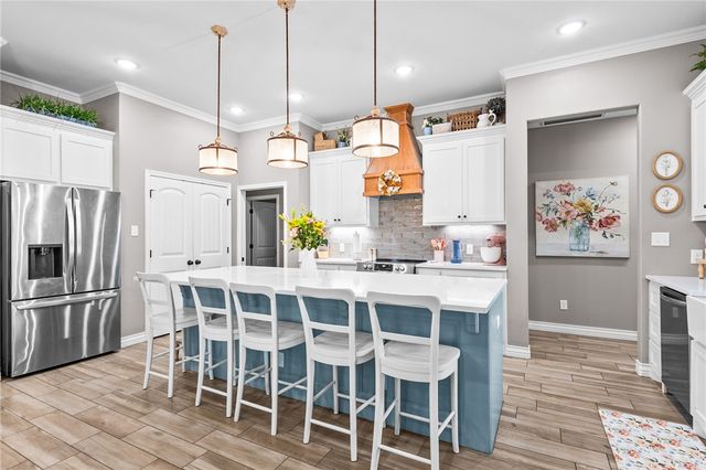 8206 Grand Canyon St, Corpus Christi, TX 78414