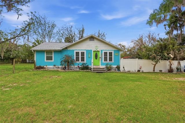 460 ALHAMBRA AVENUE, De Leon Springs, FL 32130