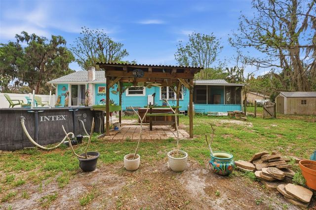 460 ALHAMBRA AVENUE, De Leon Springs, FL 32130