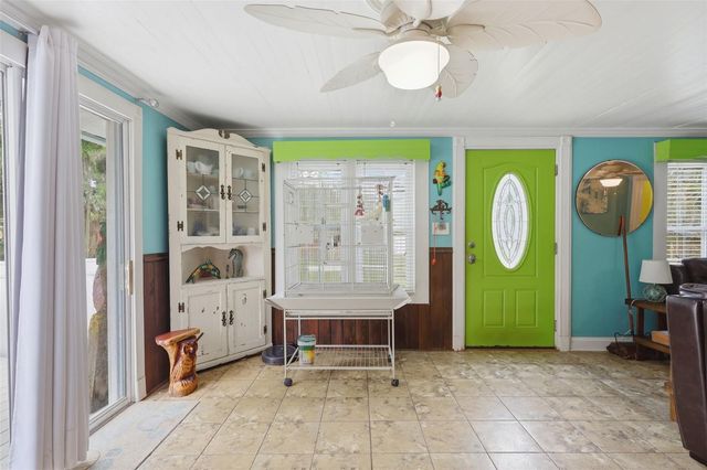 460 ALHAMBRA AVENUE, De Leon Springs, FL 32130