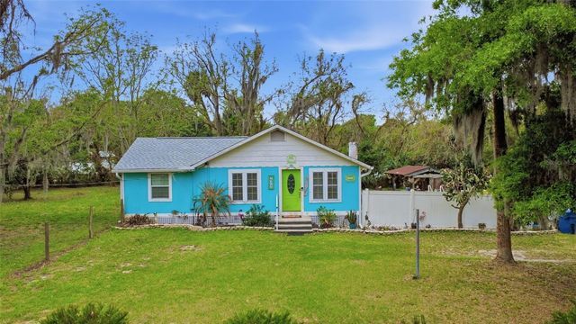 460 ALHAMBRA AVENUE, De Leon Springs, FL 32130