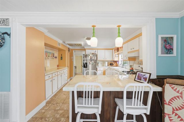 460 ALHAMBRA AVENUE, De Leon Springs, FL 32130