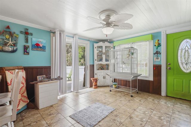 460 ALHAMBRA AVENUE, De Leon Springs, FL 32130