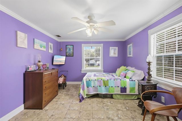 460 ALHAMBRA AVENUE, De Leon Springs, FL 32130