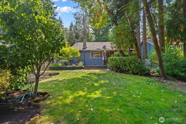 18224 24th Avenue NE, Shoreline, WA 98155
