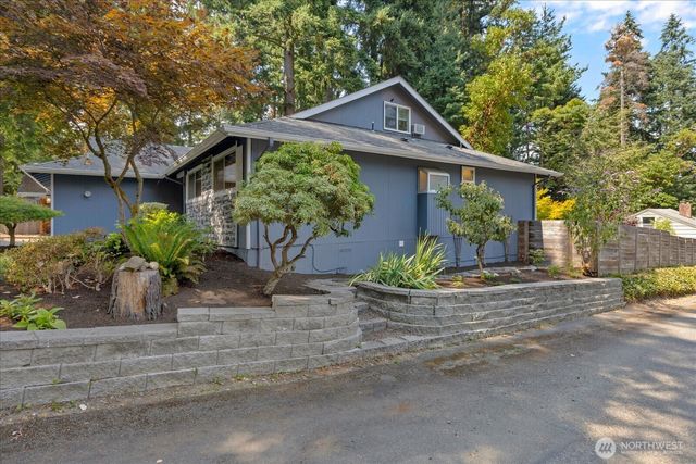 18224 24th Avenue NE, Shoreline, WA 98155