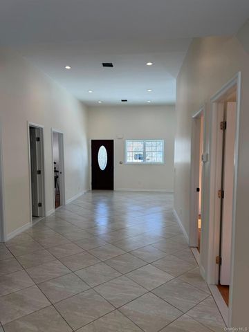 168 Woodycrest Drive, Farmingville, NY 11738