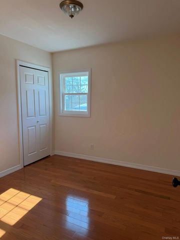 168 Woodycrest Drive, Farmingville, NY 11738