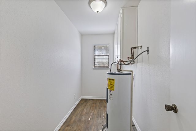 420 S Riggins Street, Anna, TX 75409