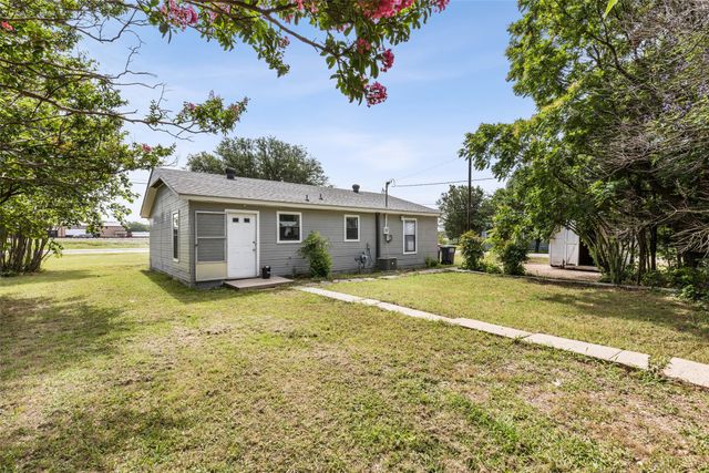 420 S Riggins Street, Anna, TX 75409