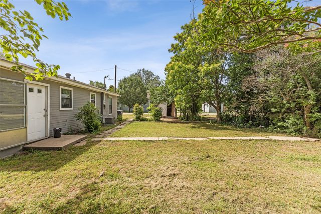 420 S Riggins Street, Anna, TX 75409