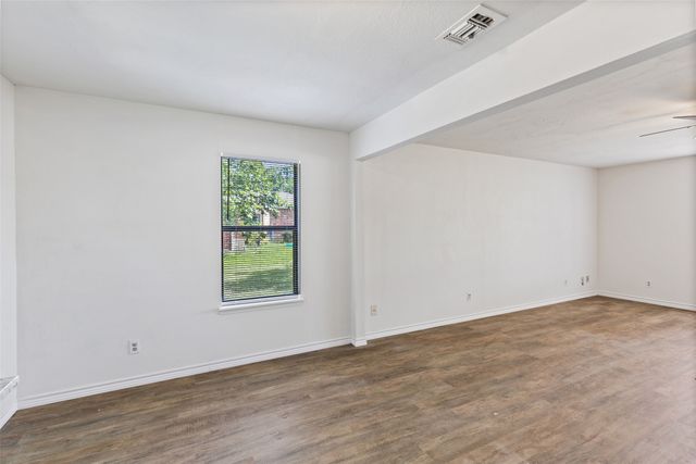 420 S Riggins Street, Anna, TX 75409