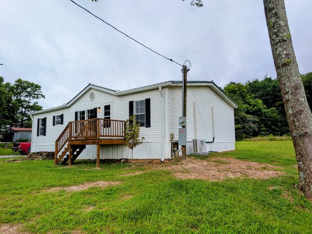 95 Sanders Spur, Tracy City, TN 37387