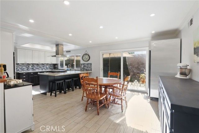 104 N Mangrove Avenue, Covina, CA 91724