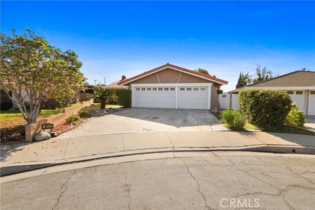 104 N Mangrove Avenue, Covina, CA 91724