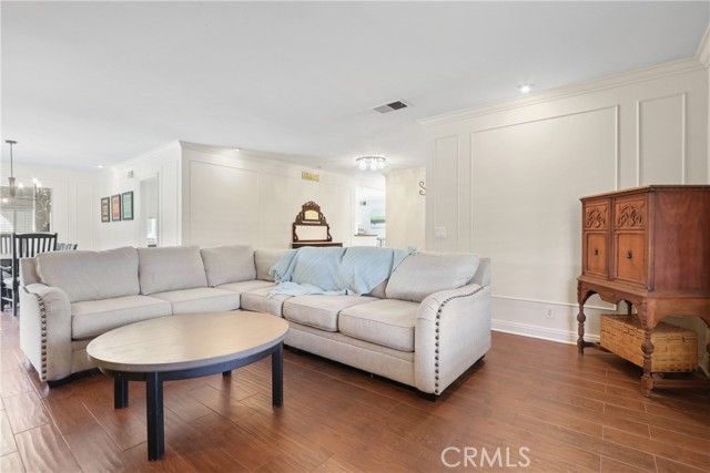 104 N Mangrove Avenue, Covina, CA 91724