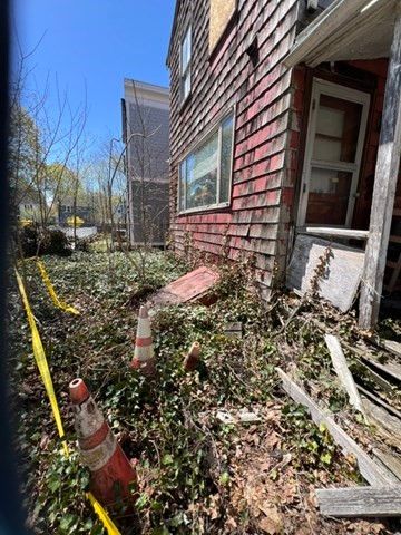 73 Beacon St, Arlington, MA 02474