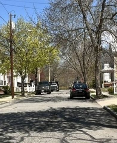 73 Beacon St, Arlington, MA 02474