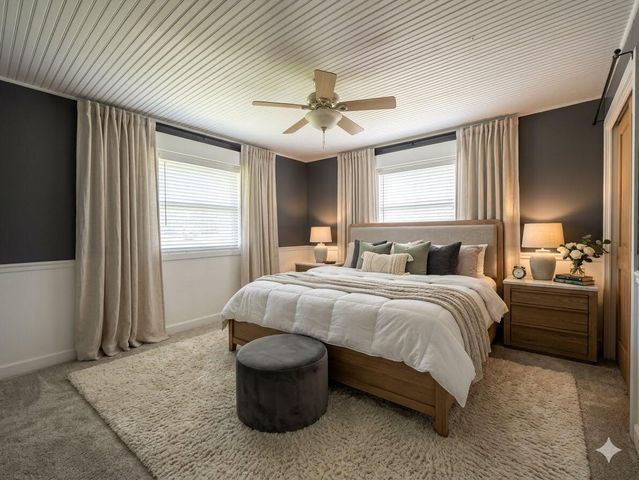 2223 W Oak Street, La Porte, IN 46350