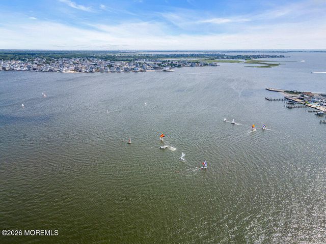 30 Channel Road, Toms River, NJ 08753