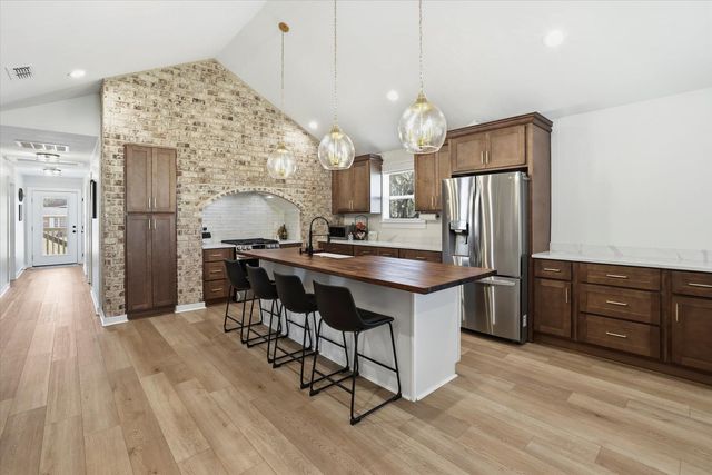 902 CIRCLE Drive, Havana, FL 32333