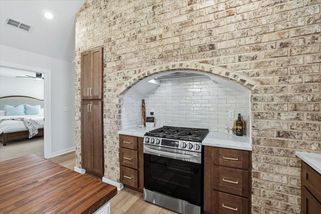 902 CIRCLE Drive, Havana, FL 32333