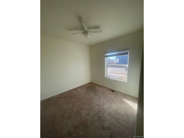 407 Keene Pl, Keenesburg, CO 80643