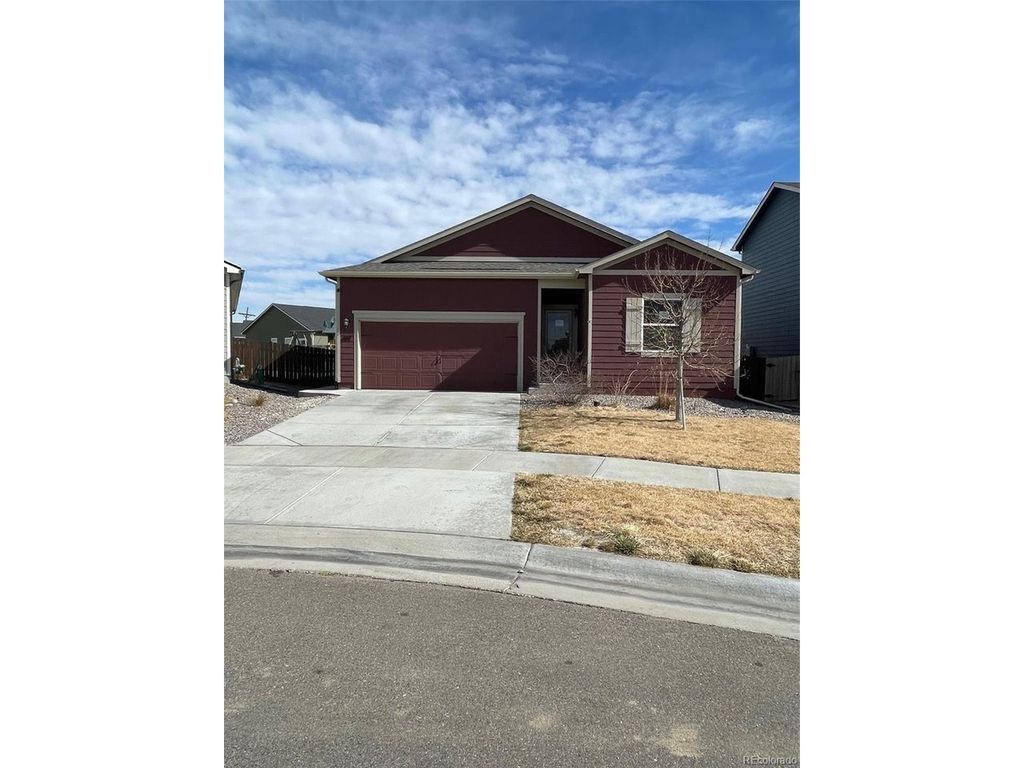 407 Keene Pl, Keenesburg, CO 80643