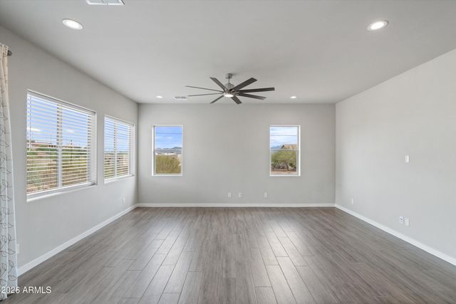 35819 N 17TH Avenue, Phoenix, AZ 85086