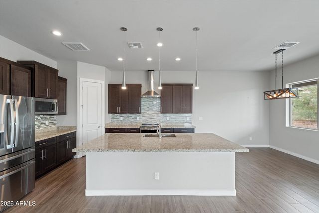 35819 N 17TH Avenue, Phoenix, AZ 85086