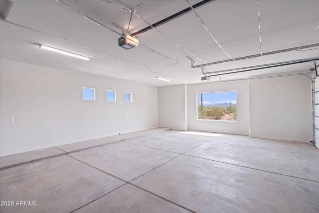 35819 N 17TH Avenue, Phoenix, AZ 85086